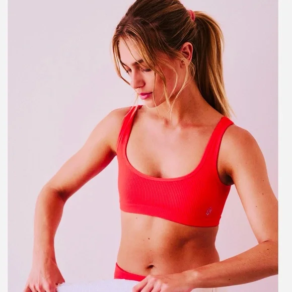 NEW [2-Pc] Free People FP Movement GK Shorts & Happiness Runs Bra - Picture 2 of 12